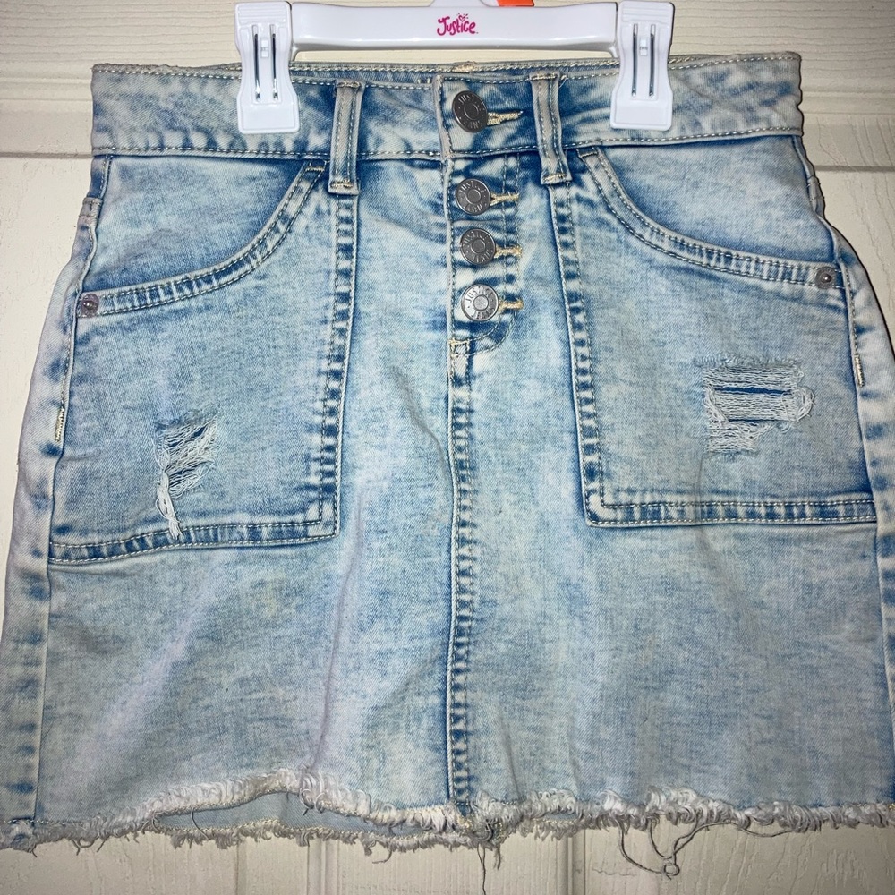 Justice skort